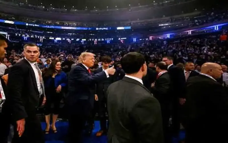 ترامب يحتفل بعيد ميلاده الثمانين بحدث قتالي غير مسبوق داخل البيت الأبيض